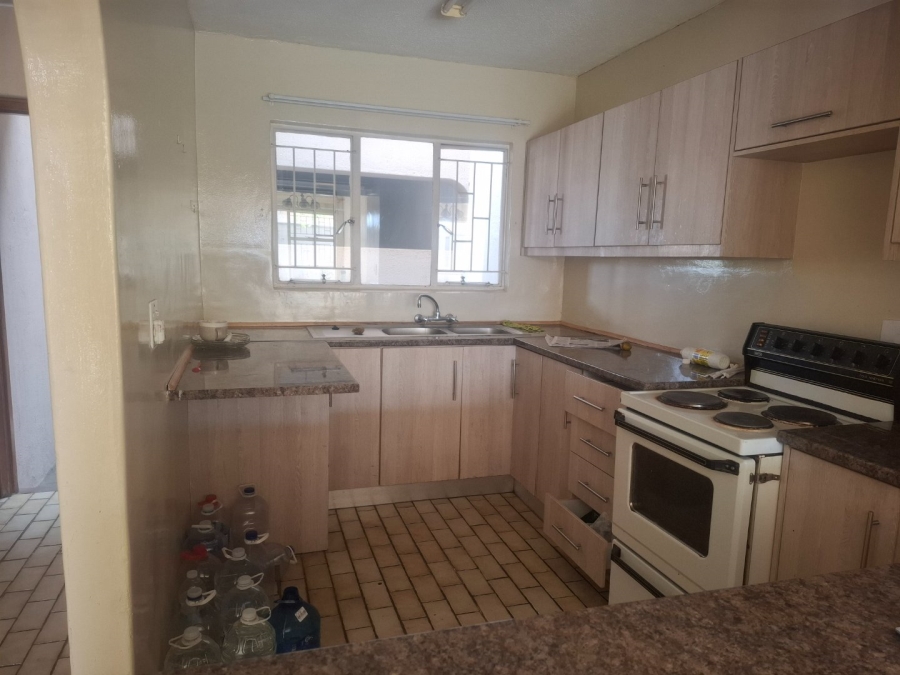 To Let 2 Bedroom Property for Rent in Kroonheuwel Free State